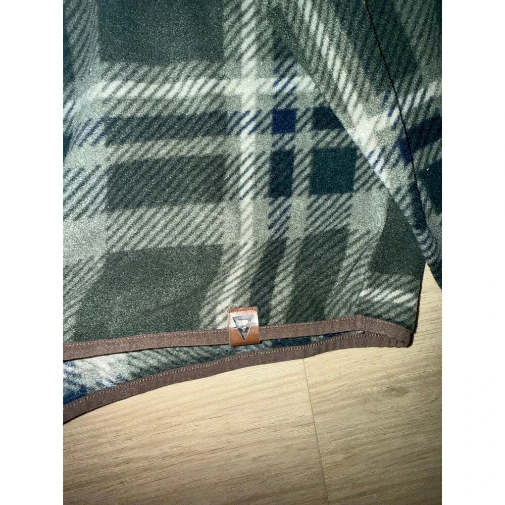 Liv Outdoor Pullover Sweatshirt - Picture 3 of 4